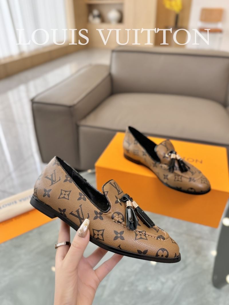 Louis Vuitton Low Shoes